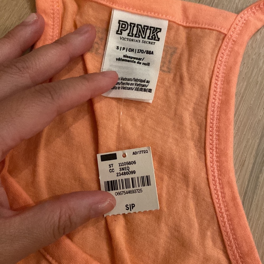 Victoria Secret PINK Fashionable Latte Tank NWT S - Picture 3 of 3